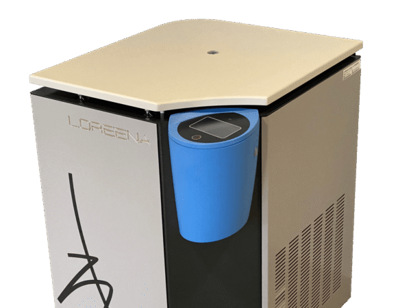 img 2592 da©toura©.png